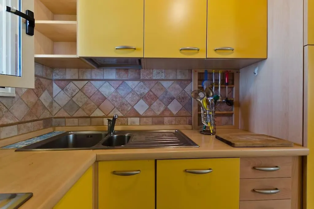 Apartment Casamarina Appartamento Frontemare Con Piscina Letojanni Italy