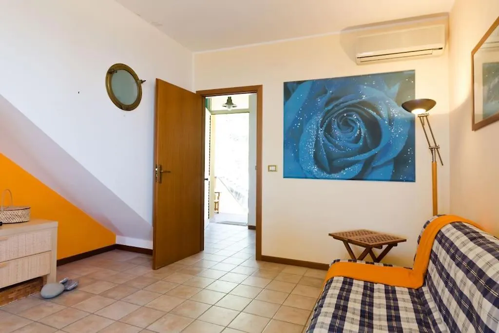 Apartment Casamarina Appartamento Frontemare Con Piscina Letojanni Italy